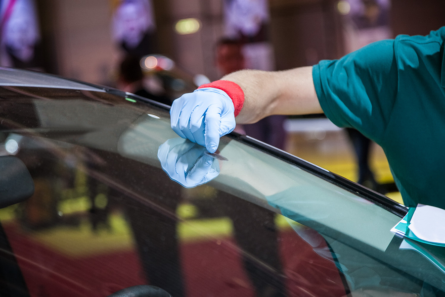 Auto Glass Repair & Windshield Replacement: Mitchell & Sioux 